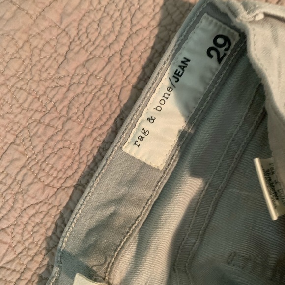 Rag & Bone Gray distressed skinny jeans - Picture 3 of 6